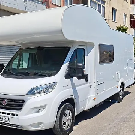 Camper Motorhome Albania Loreli * Tirana